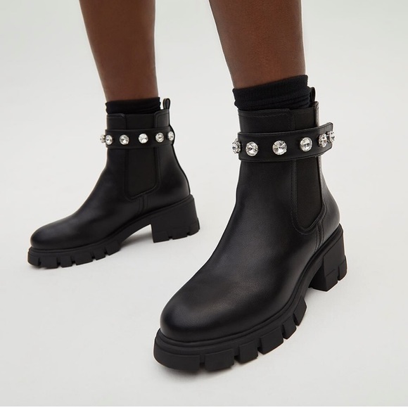 Chunky Chelsea Boots - Picture 6 of 12